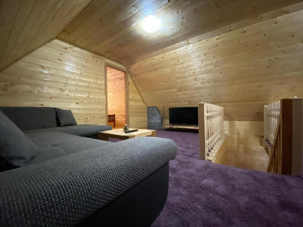 Wooden House With A Waterfall "Stipanov Mlin" Villa Plitvicka Jezera Luaran gambar